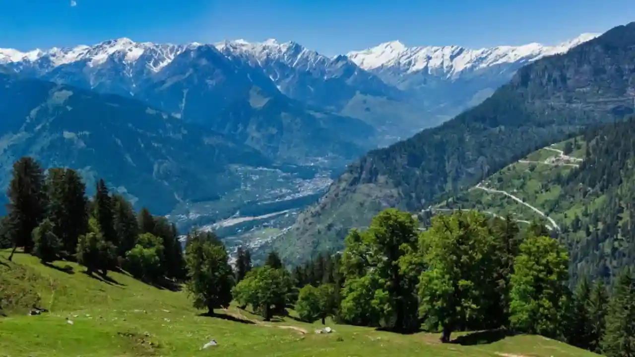 How to Plan a Budget-Friendly Winter Getaway