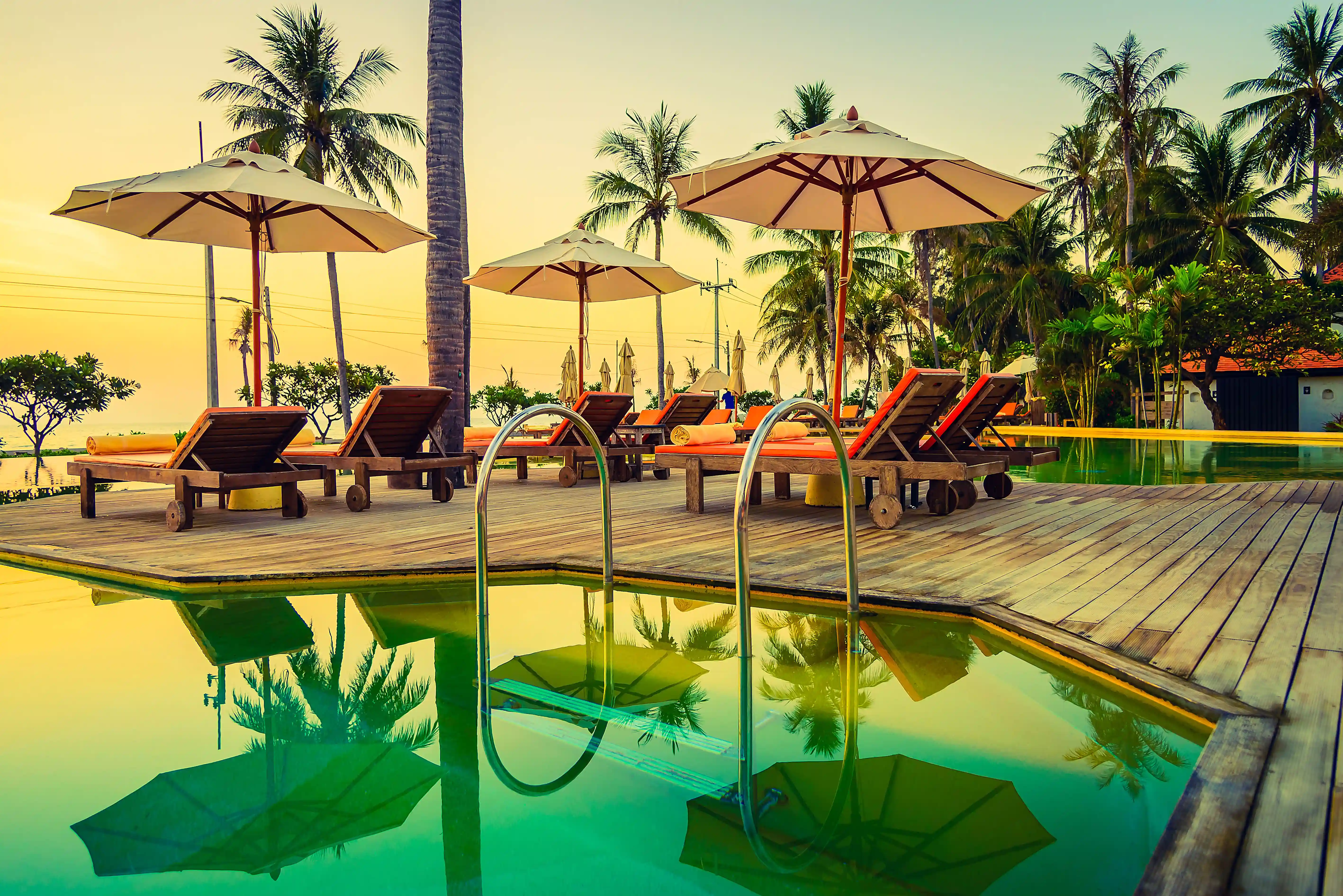 Resorts in Gorai