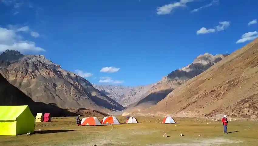 camping in spiti